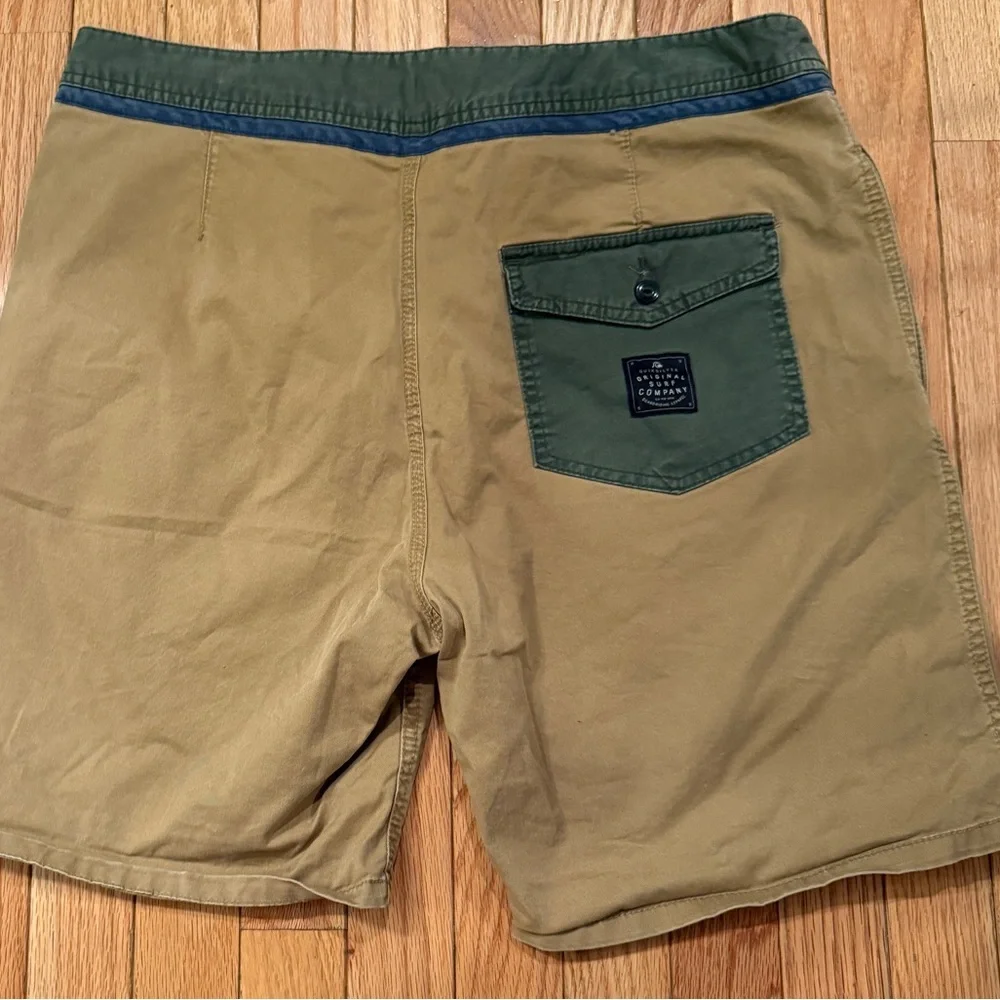 VTG Quiksilver Tan and Green Board Surf Shorts